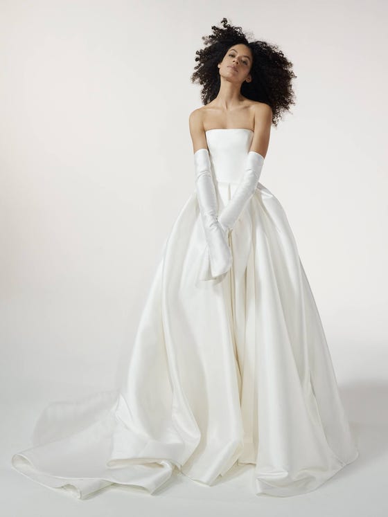 Blog - Vera Wang: queen of classic elegance and modern designs - Where  Wedding