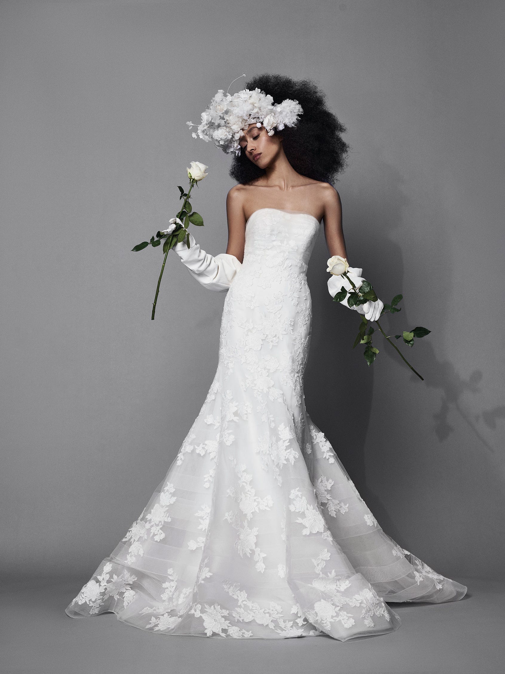 5 Chic Wedding Dresses Under $1,500 - Love Inc. Mag